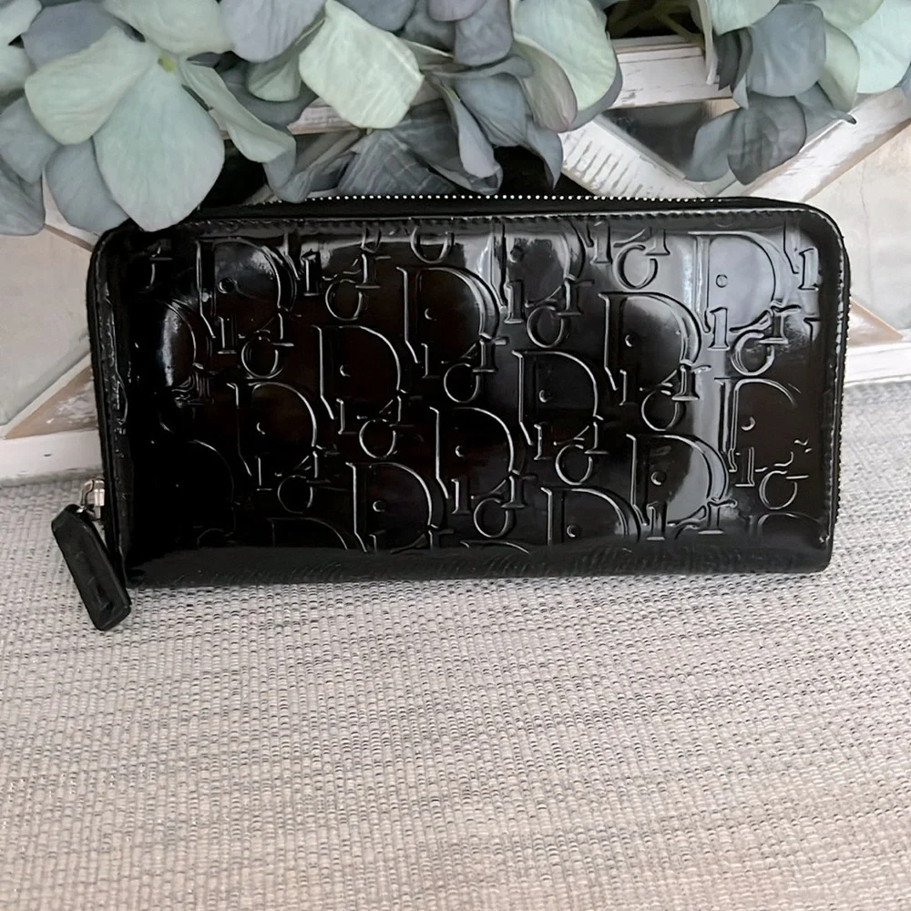 Christian Dior Trotter Patent leather Black Long Zip Around Wallet GUC
